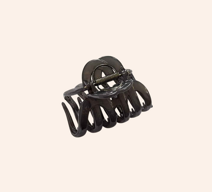 Pumpkin Hair Claw Clip – Elegant & Secure Hold